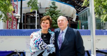 Topping-Off Ceremony Marks Milestone for Simpson Querrey Biomedical Research Center sq