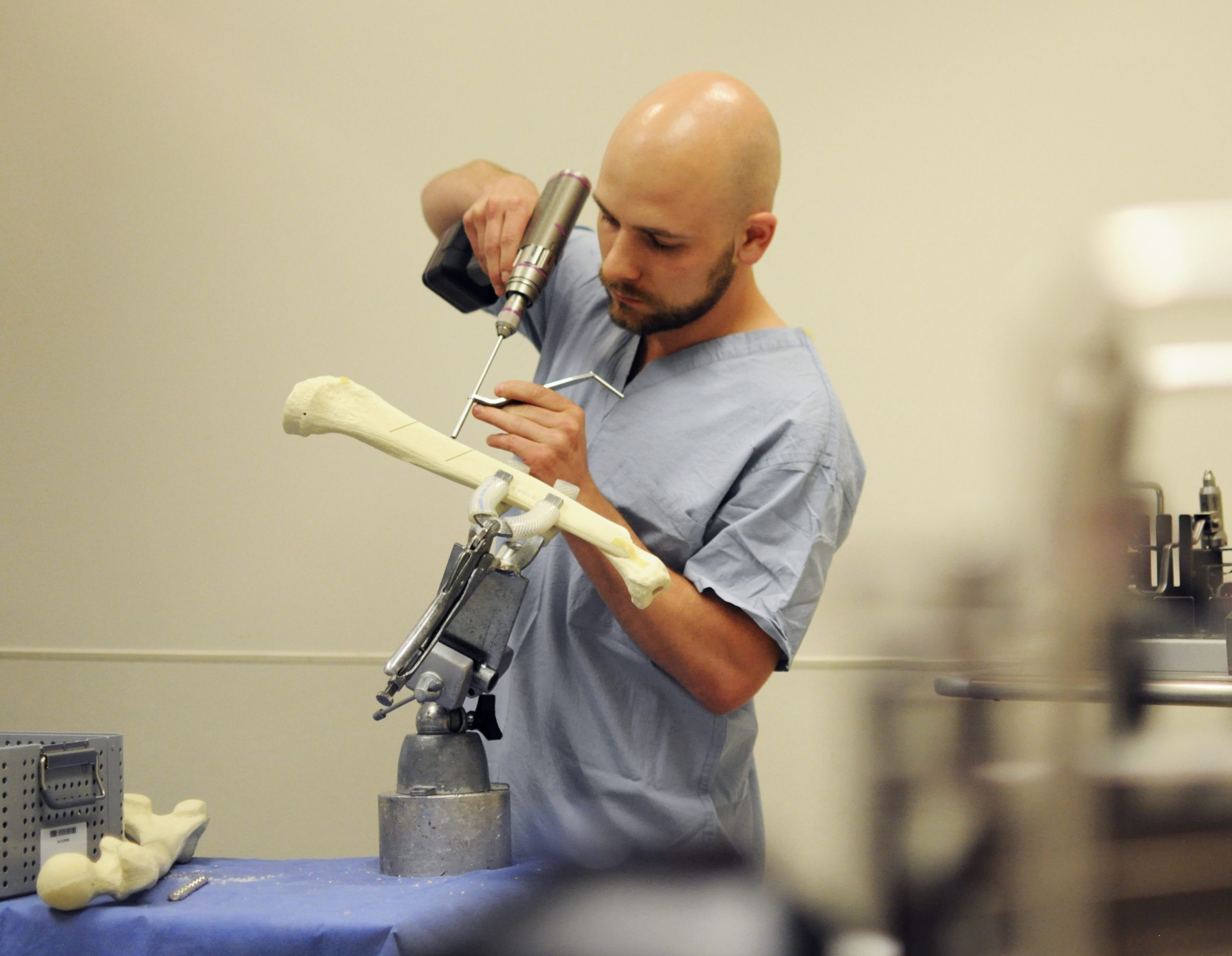 Graduating Students Practice Orthopaedic Surgical Skills Before Residency