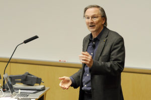 Jack Szostak, PhD, Nobel Laureate and professor of Genetics at Harvard Medical School, delivered a lecture on the chemistry of nonezymatic RNA replication. 