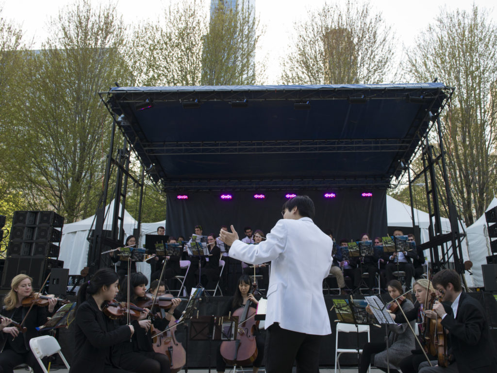 The Chicago launch event for All of Us included entertainment from the Northwestern Medical Orchestra and other groups, as well as a community health education fair. Image courtesy of the National Institutes of Health. Photography by Rob Karlic.