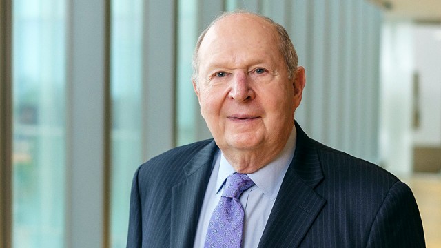 Trustee, alumnus and benefactor Louis Simpson dies