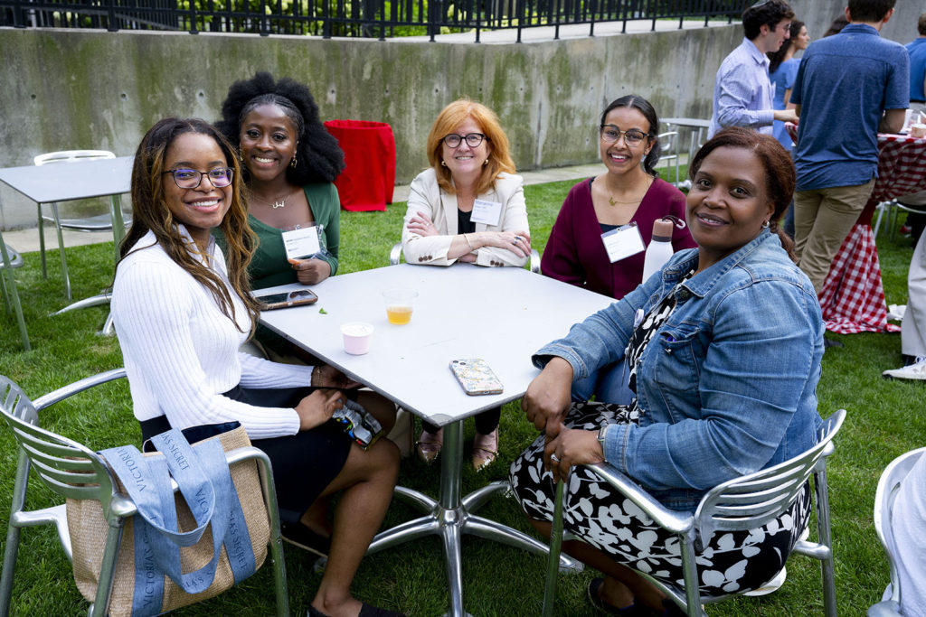 Northwestern University Feinberg School of Medicine officially welcomed the entering MD Class of 2025 during the Introduction to the Profession module, which culminated in a welcome barbecue at the Museum of Contemporary Art, where students connected with their new classmates and the faculty members who will guide them over the next four years.