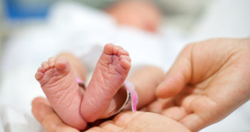 How Babies’ Environments Lead to Poor Health Later